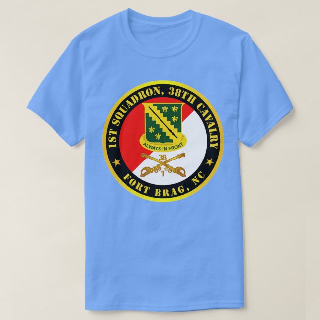 Camiseta 1.ᵉʳ Escuadrón 38º Fuerte Cavalry Bragg NC con DUI (Diseño del anverso)