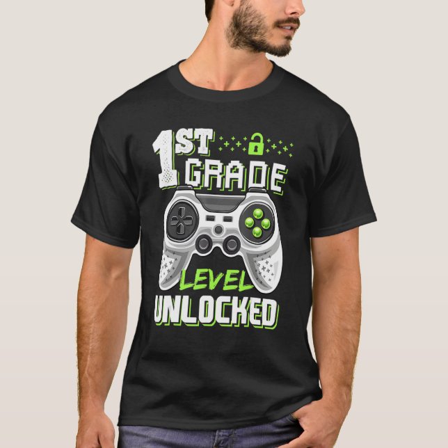 Camiseta 1.ᵉʳ Grado Desbloqueado Juego De Video De Vuelta A (Anverso)
