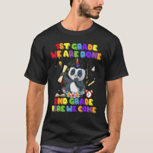 Camiseta 1.ᵉʳ Grado Estamos Terminados 2º Grado Aquí Venimo