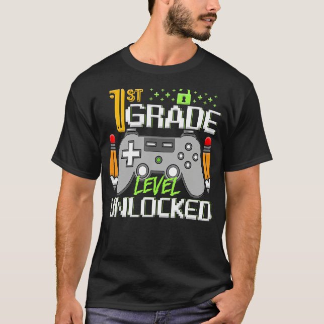 Camiseta 1.ᵉʳ videojuego desbloqueado de grado de vuelta a  (Anverso)