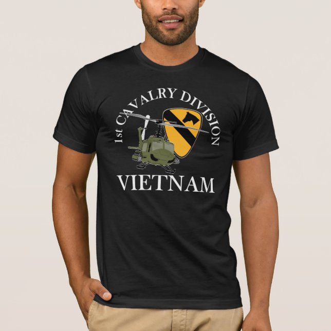 Camiseta 1r Veterinario de Cav Vietnam (Anverso)