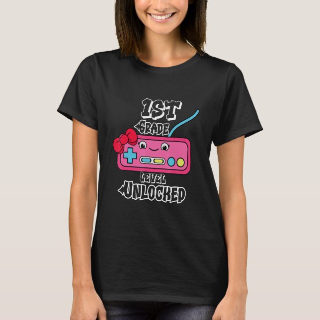 Camiseta 1st Grade Level Unlocked back to school design (Anverso)