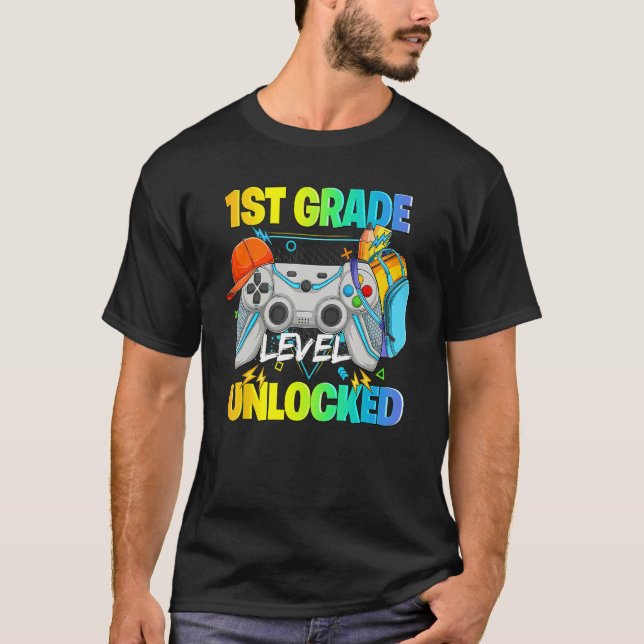 Camiseta 1st Grade Level Unlocked Video Gamers First Day Of (Anverso)