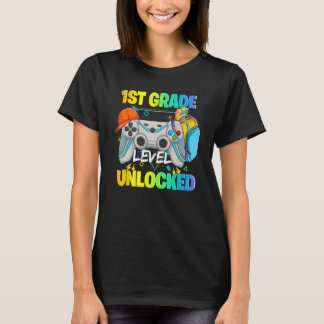 Camiseta 1st Grade Level Unlocked Video Gamers First Day Of