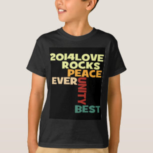 Camiseta 2014 Love Rocks Peace Art Print
