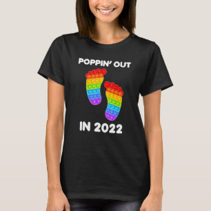 Camiseta 2022 Embarazo Invitación del bebé espera mamá papá