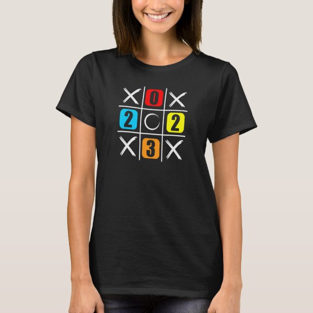 Camiseta 2023 Tic Tac Toe Xs and Os (Anverso)