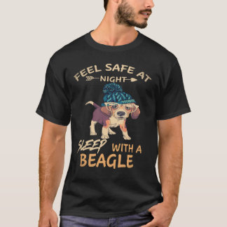 Camiseta 21 Siéntete Seguro Por La Noche Duerme Con Un Beag
