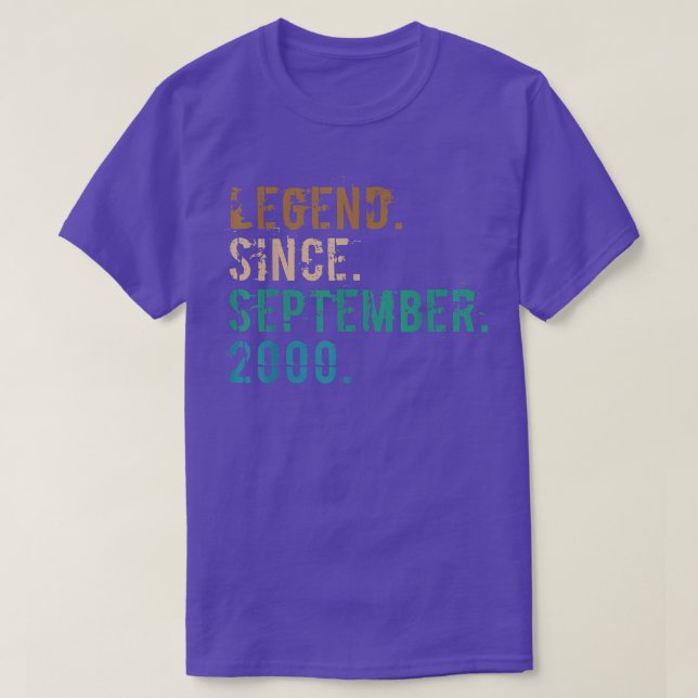 Camiseta 22 Year Old Gift Legend Since September 2000 22nd  (Diseño del anverso)