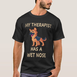 Camiseta 23 Mi Terapeuta Tiene Un Pastor Alemán Con Nariz H