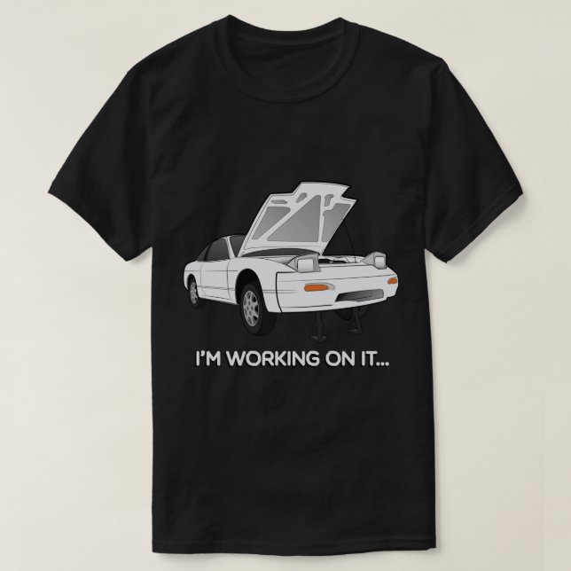 Camiseta 240sx S13 Hatch que estoy trabajando en ella (Diseño del anverso)