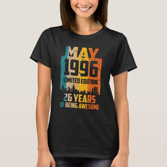 Camiseta 26 Años Aterradores Desde Mayo De 1996 (Anverso)