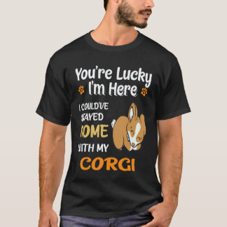 Camiseta 27 Me podría haber quedado en casa con Corgi