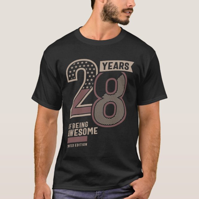 Camiseta 28 Años De Impresionantes Ideas De Regalo De Cumpl (Anverso)