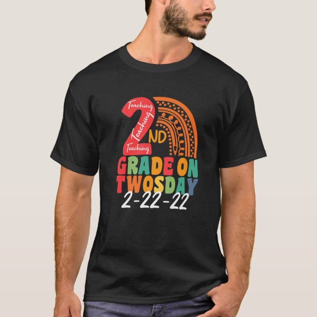 Camiseta 2/22/2022 Enseñanza De 2º Grado En 22 Días De Ense (Anverso)