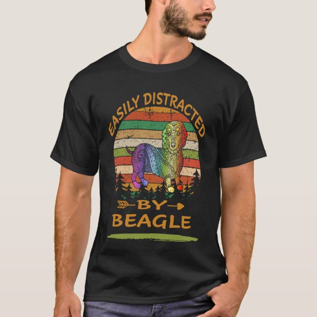 Camiseta 2 Fácilmente Distraído Por Beagle (Anverso)