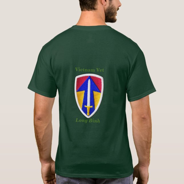 Camiseta 2dos veterinarios de los veteranos de guerra de (Reverso)