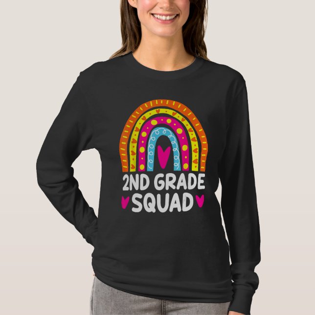 Camiseta 2nd Grade Squad Rainbow Heart Back To School Teach (Anverso)