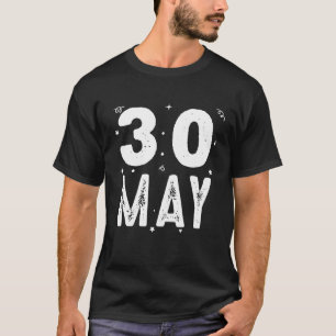 Camiseta 30 De Mayo Aniversario Fiesta Ocasiones Especiales