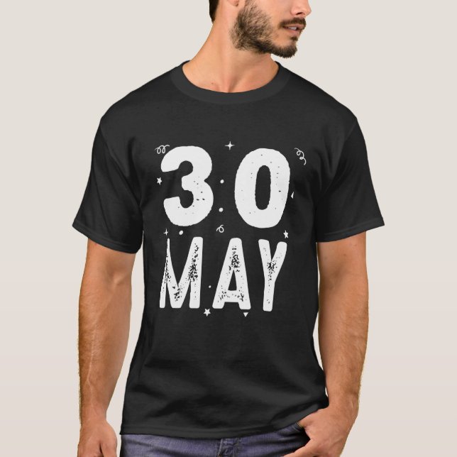 Camiseta 30 De Mayo Aniversario Fiesta Ocasiones Especiales (Anverso)