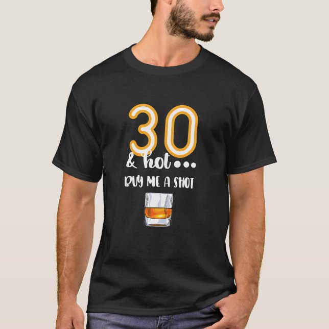 Camiseta 30 Y Caliente - Beer Beer De Diseño De Vidrio De F (Anverso)