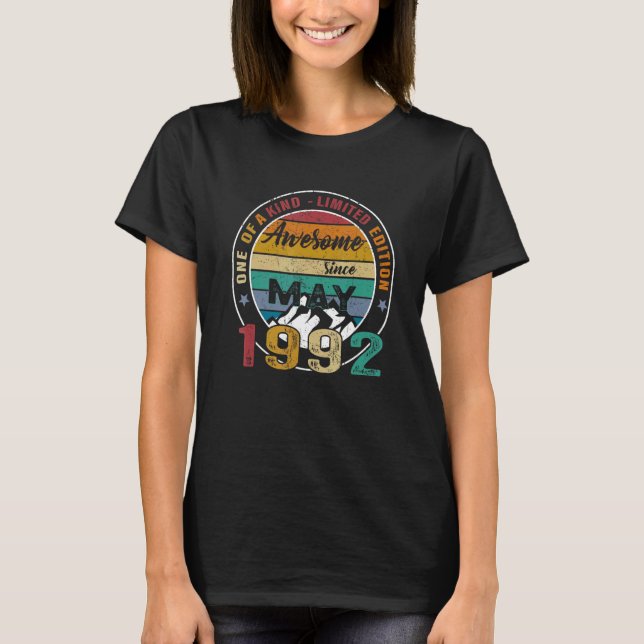 Camiseta 30 Year Old  Awesome Since May 1992 30th Birthday (Anverso)