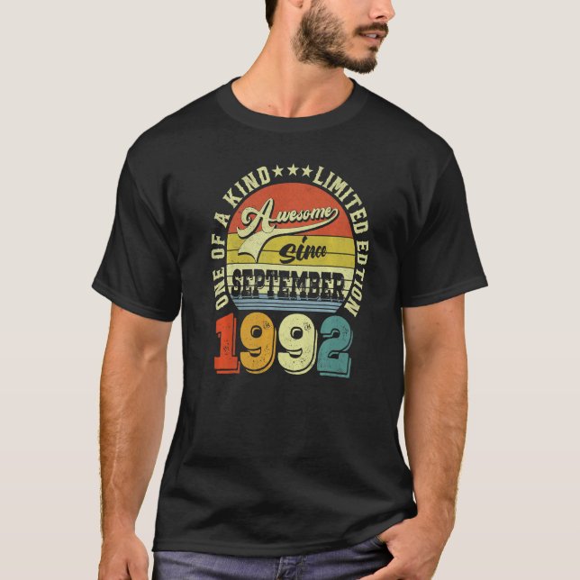 Camiseta 30 Year Old  Awesome Since September 1992 30th Bir (Anverso)