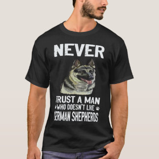 Camiseta 34 Nunca Confíes en un Hombre que no le Gusten los