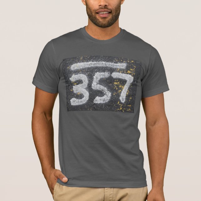 Camiseta 357 Mason's and Angel Number (Anverso)