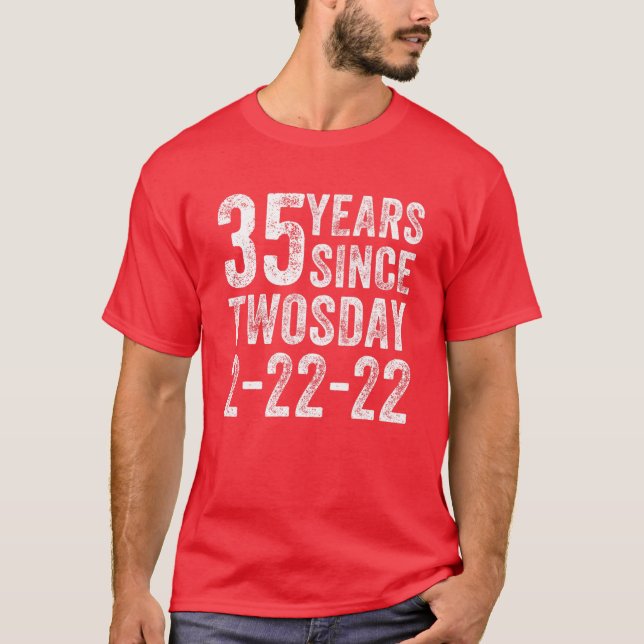 Camiseta 35 Años Dos Veces 2022 35 Años Nacido En Feb (Anverso)