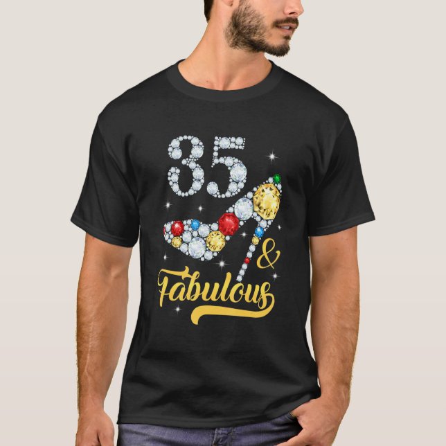 Camiseta 35 y fabulosos zapatos de tacón de 35 años (Anverso)