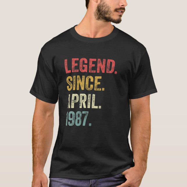 Camiseta 35Th Birthday Gifts 35 Years Old Legend Since Apri (Anverso)