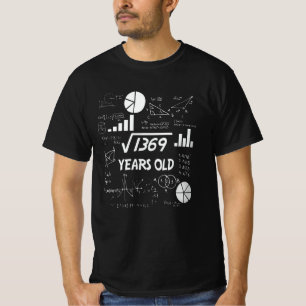 Camiseta 37th Birthday Square Root Math 37 Years Old Bday