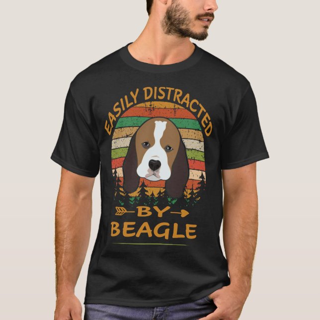 Camiseta 3 Fácilmente Distraído Por Beagle (Anverso)