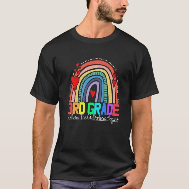 Camiseta 3rd grade rainbow leopard teacher team third grade (Anverso)