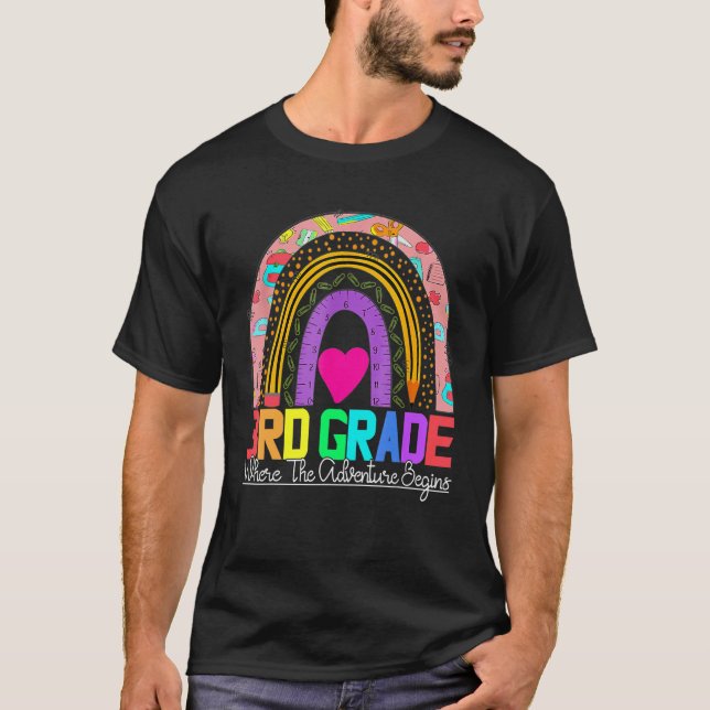 Camiseta 3rd grade rainbow leopard teacher team third grade (Anverso)
