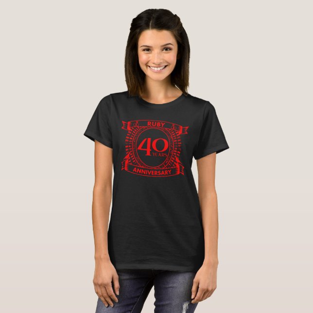 Camiseta 40.º boda escudo de Ruby (Anverso completo)