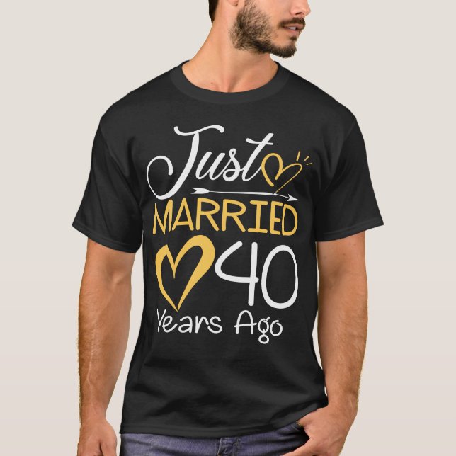 Camiseta 40 años de Boda recién casados (Anverso)