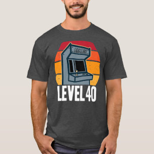 Camiseta 40th Birthday 40 Years Old Video Game Level 40 Ret