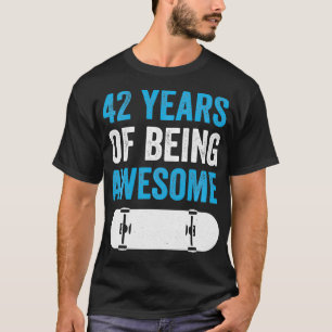 Camiseta 42 años de ser increíble patinador 42n