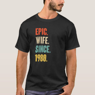 Camiseta 42 Year Wedding Anniversary For Her  Epic Wife Sin