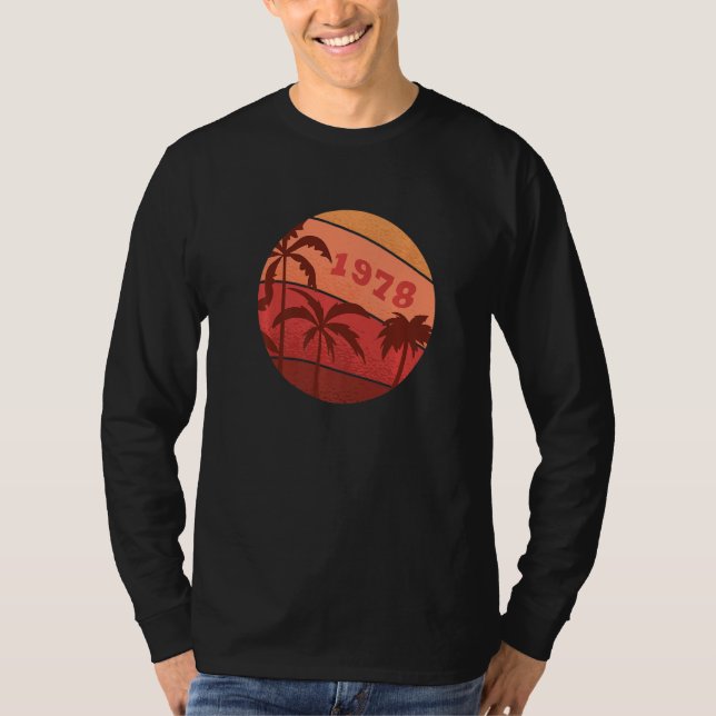Camiseta 44 Aniversario Clásico Retro Palm Sunset Birthda (Anverso)