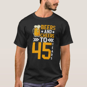 Camiseta 45.ª Cerveza De Cumpleaños Y Saludos A 45 Años Mug