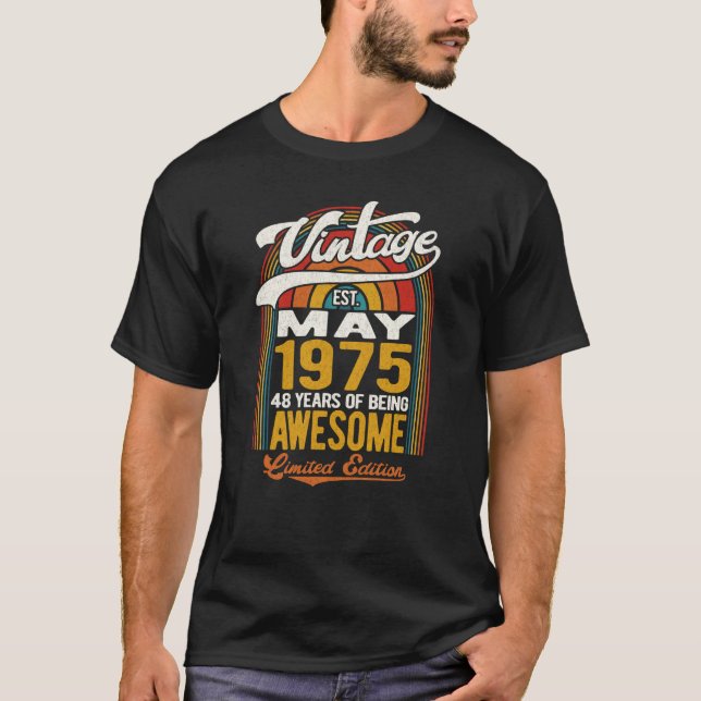 Camiseta 48 Años De Ser Sorprendente Nacido En Mayo De 1975 (Anverso)