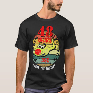 Camiseta 48 cumpleaños diciendo que la celda esperma va hac