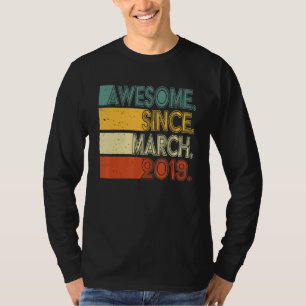 Camiseta 4 años de edad increíble desde marzo de 2019