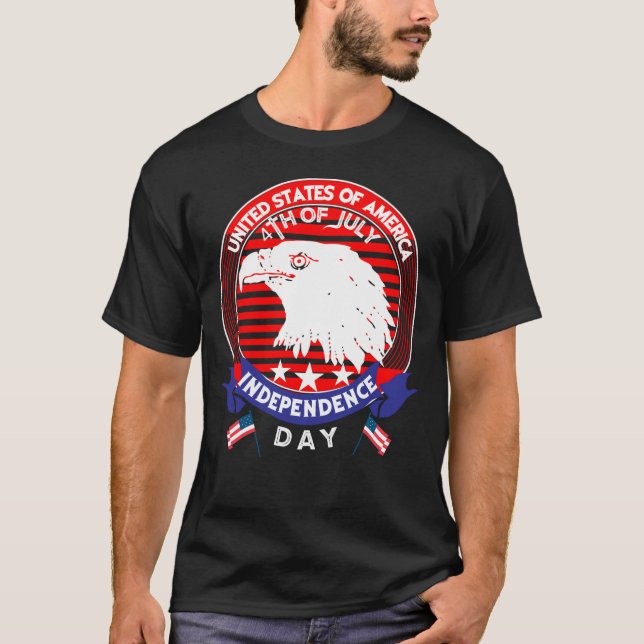 Camiseta 4 de julio águila calva con bandera estadounidense (Anverso)