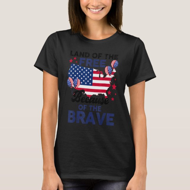 Camiseta 4 De Julio De 1776 Retroland Of The Free Debido A (Anverso)
