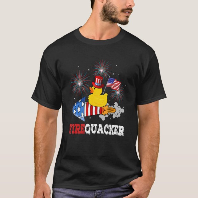 Camiseta 4 De Julio Fuego Patriótico De Piratas De Caucho (Anverso)