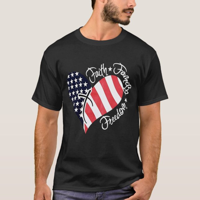 Camiseta 4 de julio Mujeres Fe Libertad de Familia (Anverso)